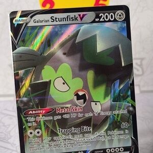 Galarian Stunfisk V 128/189 Ultra Rare Darkness Ablaze Pokemon TCG Near Mint